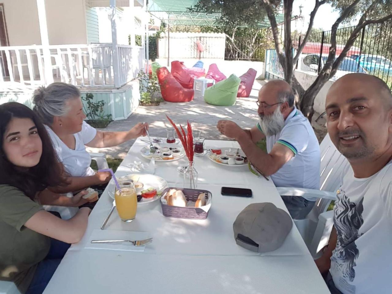 Akmonya Pansiyon Eriklice Exteriör bild