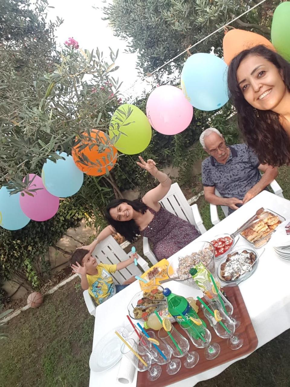 Akmonya Pansiyon Eriklice Exteriör bild