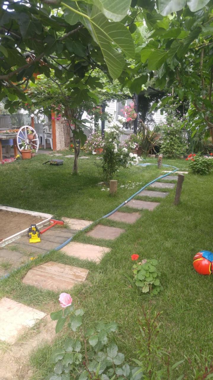 Akmonya Pansiyon Eriklice Exteriör bild