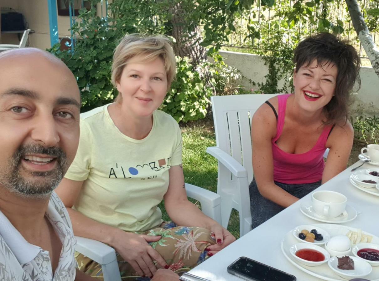 Akmonya Pansiyon Eriklice Exteriör bild